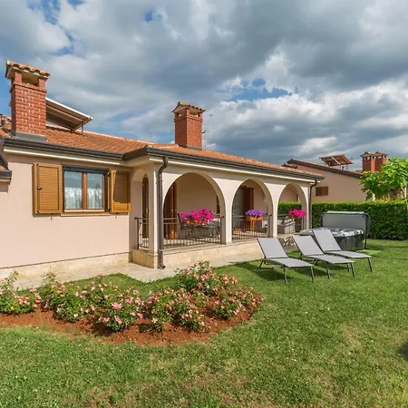 Lori Villa Nova Vas (Porec)