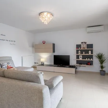 Lori * Nova Vas (Porec)