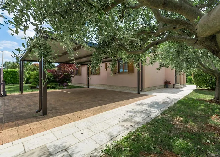 Lori Nova Vas (Porec)