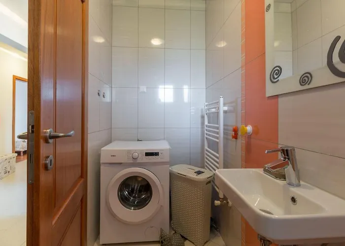 Lori * Nova Vas (Porec)