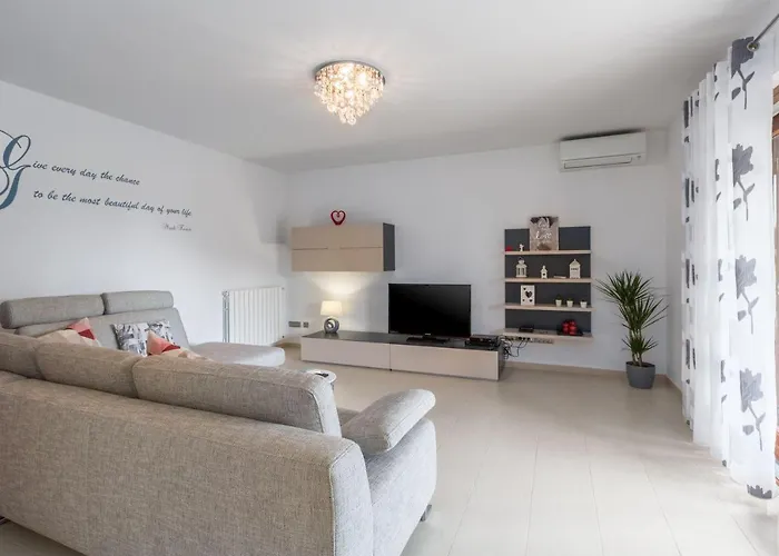 Lori * Nova Vas (Porec)